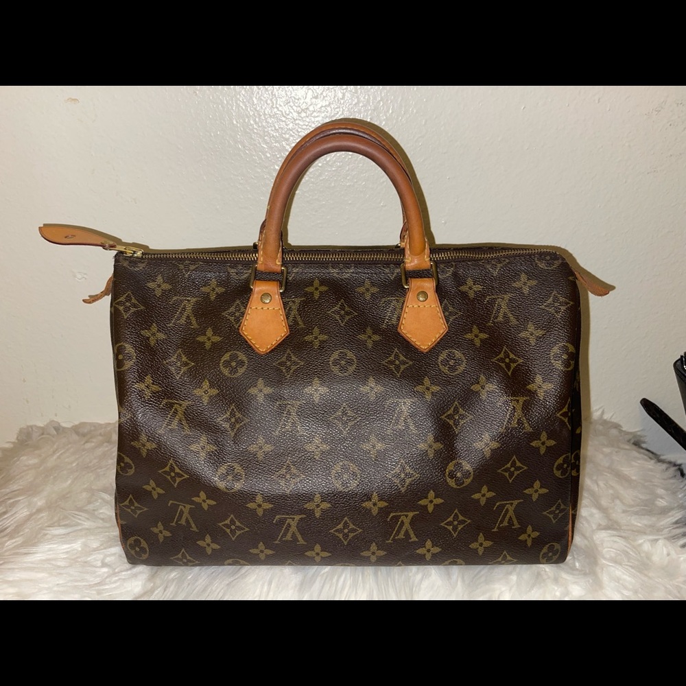 Sold ❌❌❌❌Louis Vuitton speedy 30